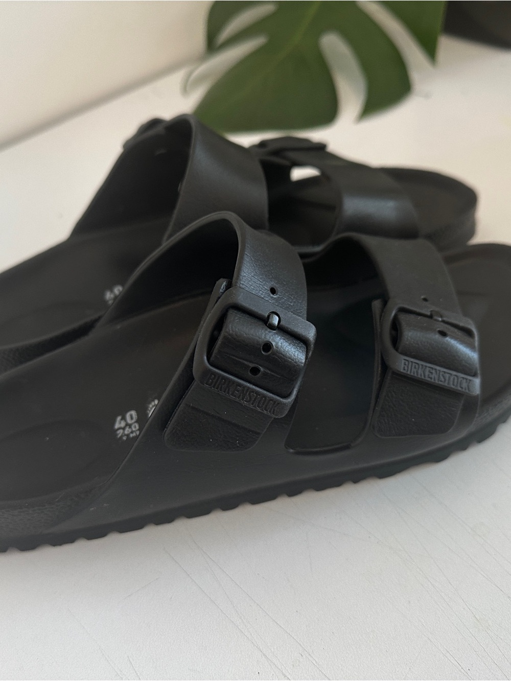 Birkenstock Arizona EVA Sandals - Black - size 40 narrow- men’s 8 / women’s 9